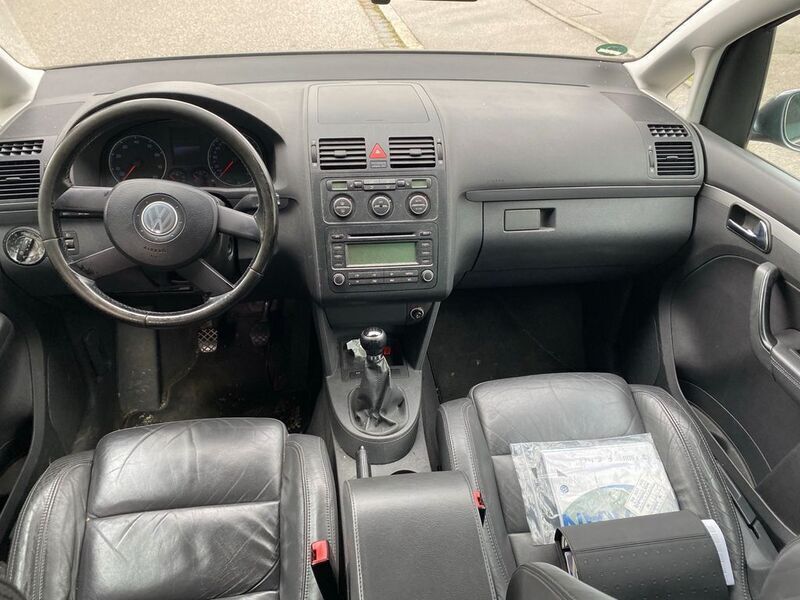 Gebraucht VW Touran Highline 150 PS (110 kW) 2004 Grau Van / Kleinbus