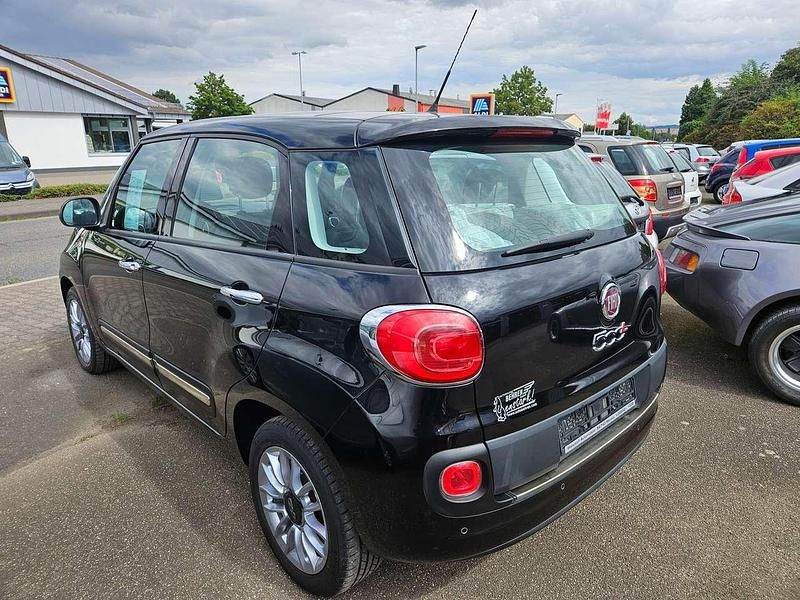 Gebraucht Fiat 500L Lounge 105 PS (77 kW) 2018 Cinema schwarz Van / Kleinbus