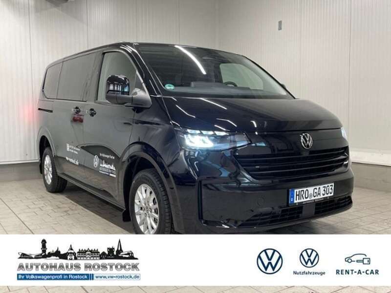 Gebraucht VW T7 Life 150 PS (110 kW) 2025 Midnight black metallic Van