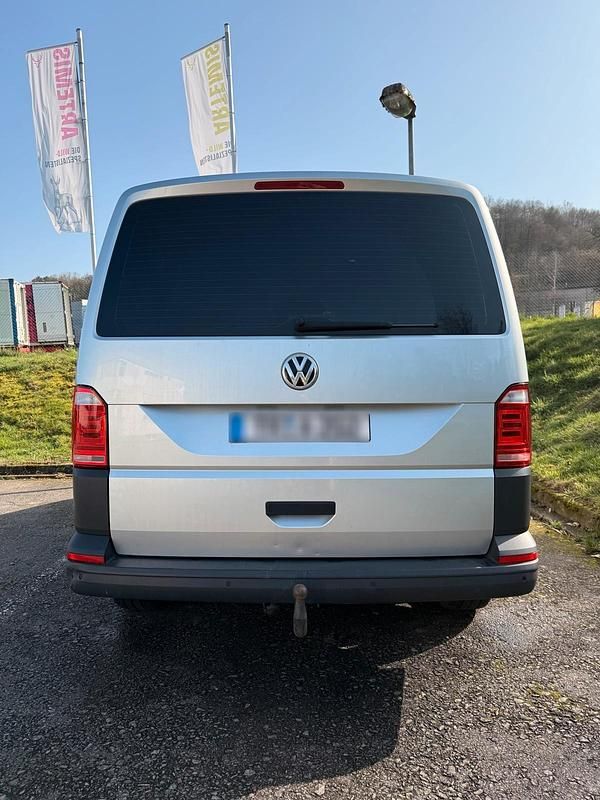 Gebraucht VW Transporter 150 PS (110 kW) 2018 Van
