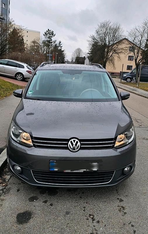 Gebraucht VW Touran 140 PS (102 kW) 2011 Grün Van / Kleinbus