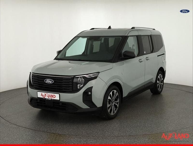 Grau Gebraucht 2025 Ford Tourneo Courier Titanium Van / Kleinbus | 23.785 € (Guter Preis) - Bild 1/4