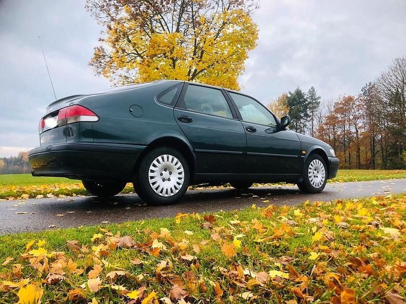 Gebraucht Saab 9-3 131 PS (96 kW) 1999 Grün Limousine