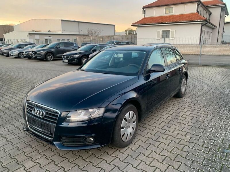 Gebraucht Audi A4 Attraction 160 PS (117 kW) 2009 Blau Kombi