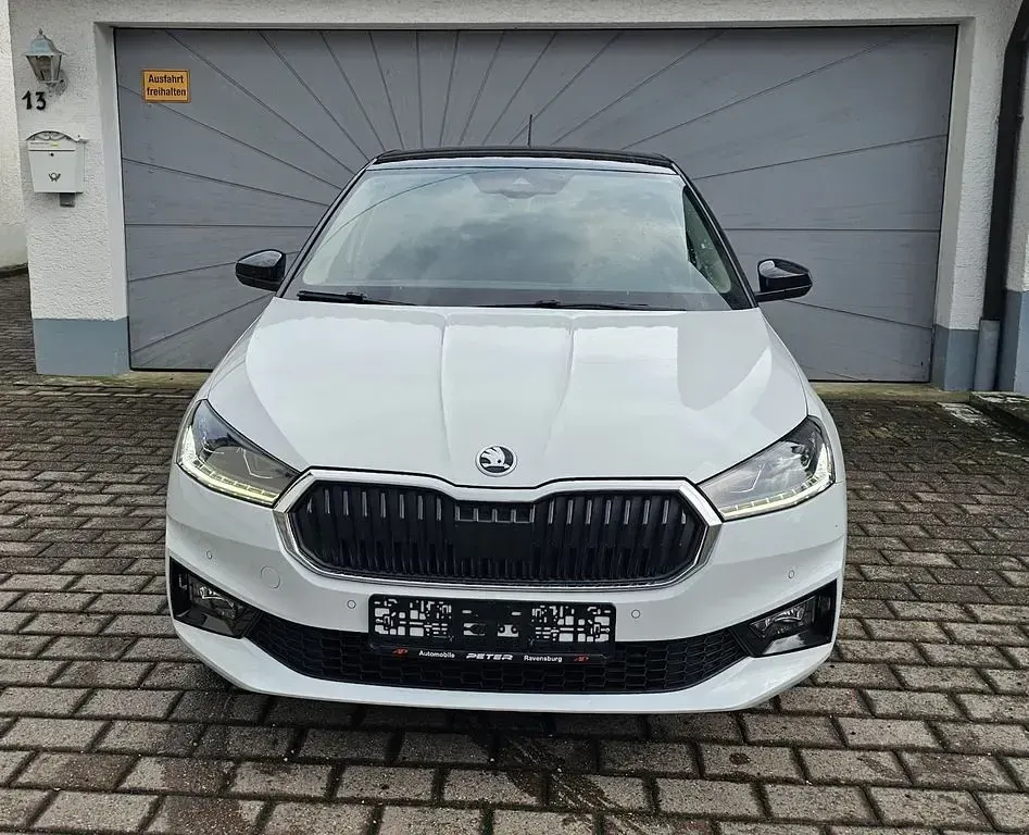 Gebraucht Skoda Fabia First Edition 110 PS (80 kW) 2022 Weiß Kleinwagen
