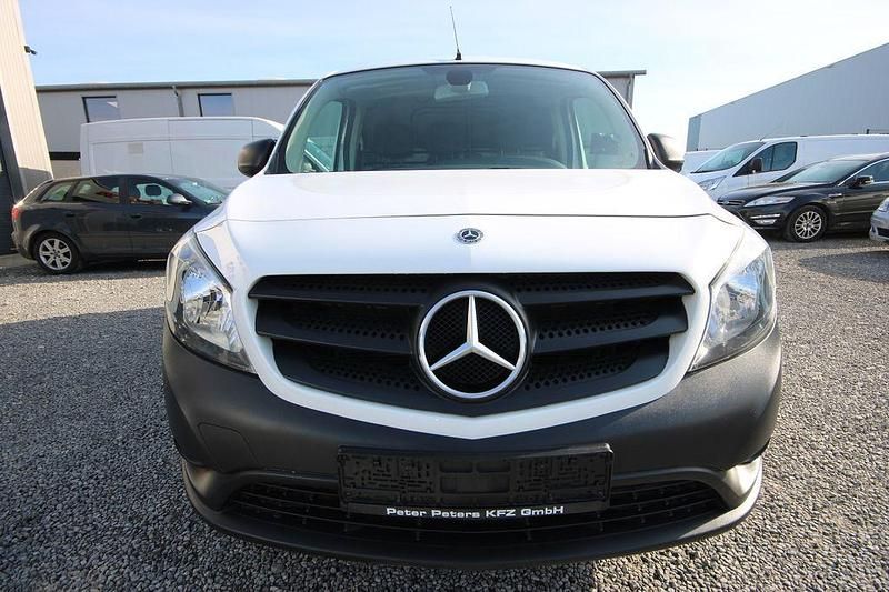 Gebraucht Mercedes Citan 108 95 PS (69 kW) 2020 Weiß Limousine