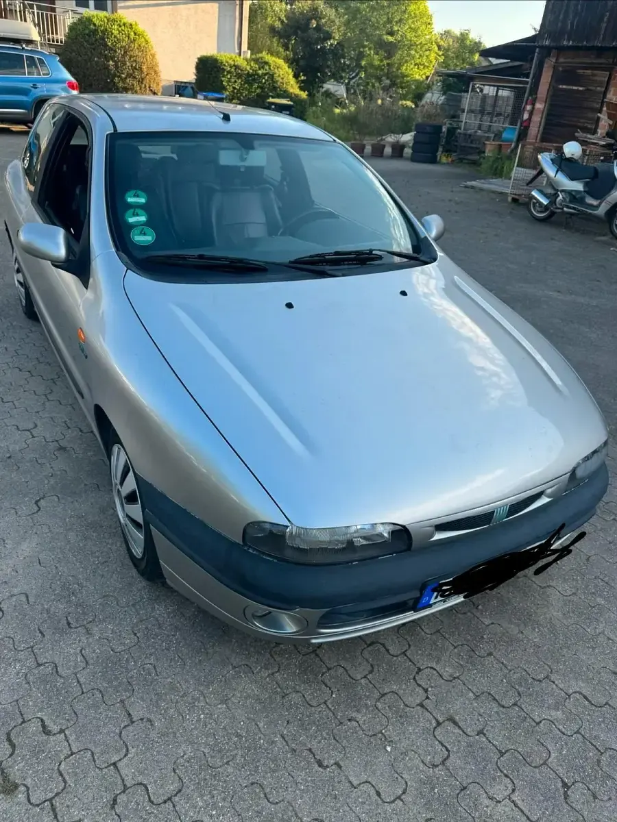 Usata Fiat Bravo 103 CV (75 kW) 2000 Argento Utilitaria