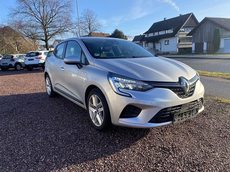 Gebraucht Renault Clio V Zen 67 PS (49 kW) 2021 Silber Kleinwagen