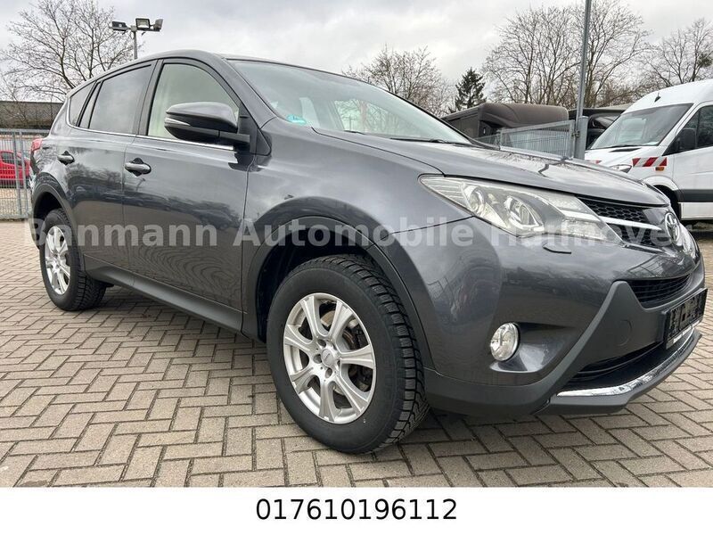 Grau Gebraucht 2013 Toyota RAV4 Executive SUV | 12.500 € (Fairer Preis) - Bild 1/4