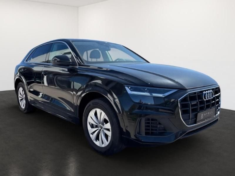 Gebraucht Audi Q8 Ambiente 381 PS (280 kW) 2021 Schwarz SUV
