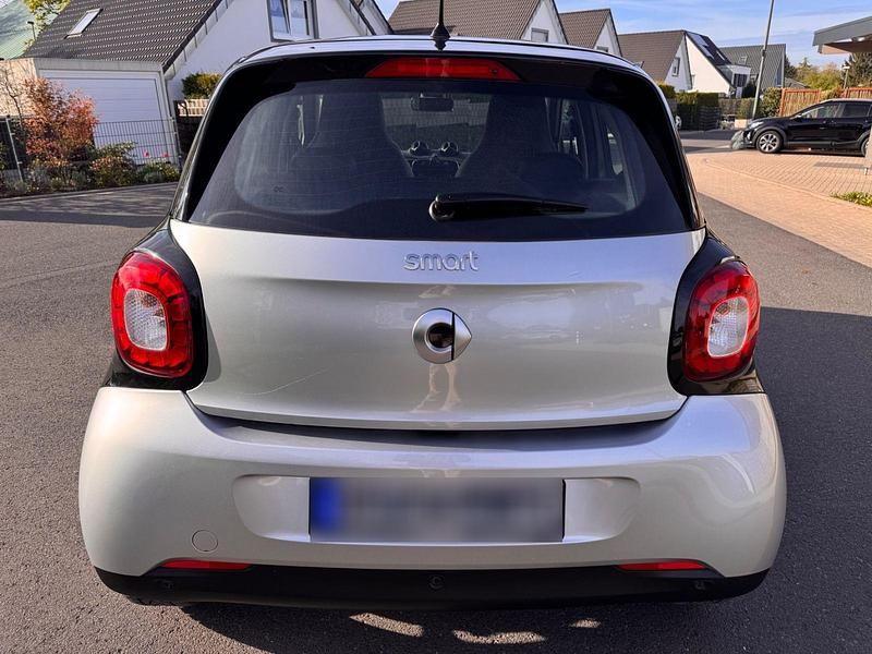 Gebraucht Smart ForFour Prime 90 PS (66 kW) 2016 Silber Kleinwagen