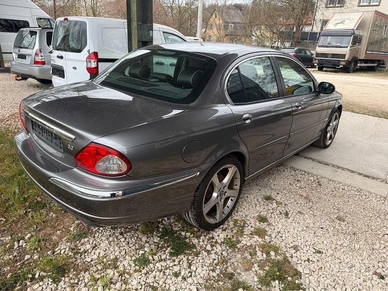 Gebraucht Jaguar X-type Executive 230 PS (169 kW) 2007 Grau Limousine