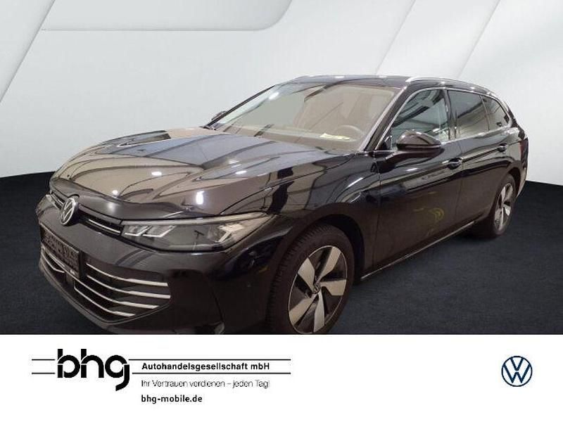 Grenadillschwarz metallic Gebraucht 2025 VW Passat Business Kombi | 33.930 € (Guter Preis) - Bild 1/3