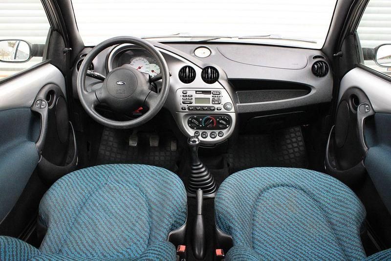 Gebraucht Ford Ka 60 PS (44 kW) 2005 Silber Kleinwagen