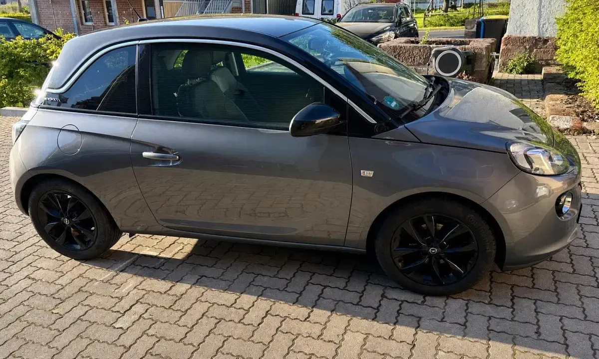 Używany Opel Adam 87 KM (63 kW) 2016 Szary Hatchback