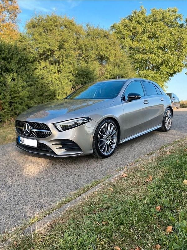 Gebraucht 2019 Mercedes A220 AMG line Kleinwagen | 22.999 € (Guter Preis) - Bild 1/4