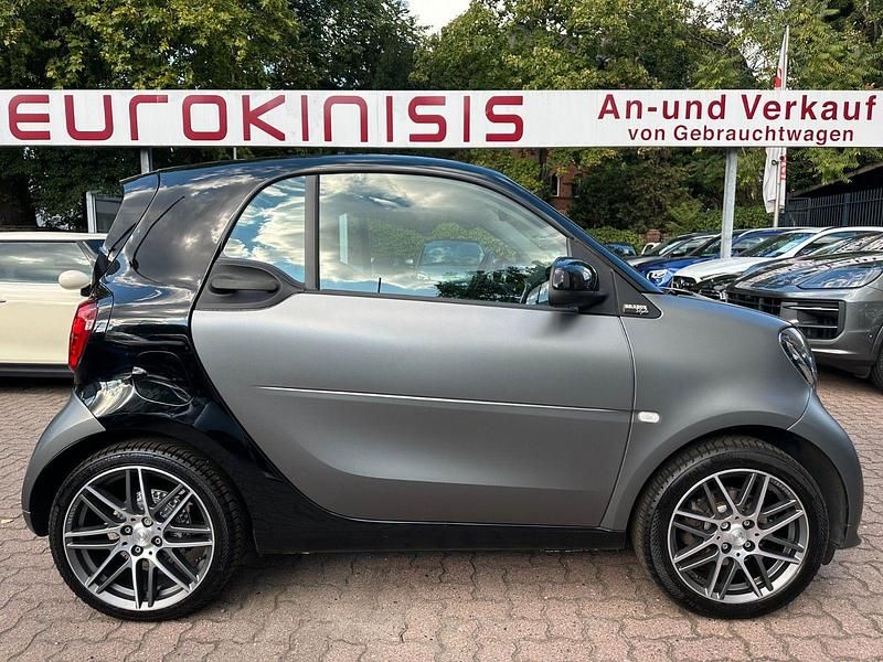 Schwarz Gebraucht 2019 Smart ForTwo Coupé Brabus Kleinwagen | 20.999 € (Teuer) - Bild 1/4