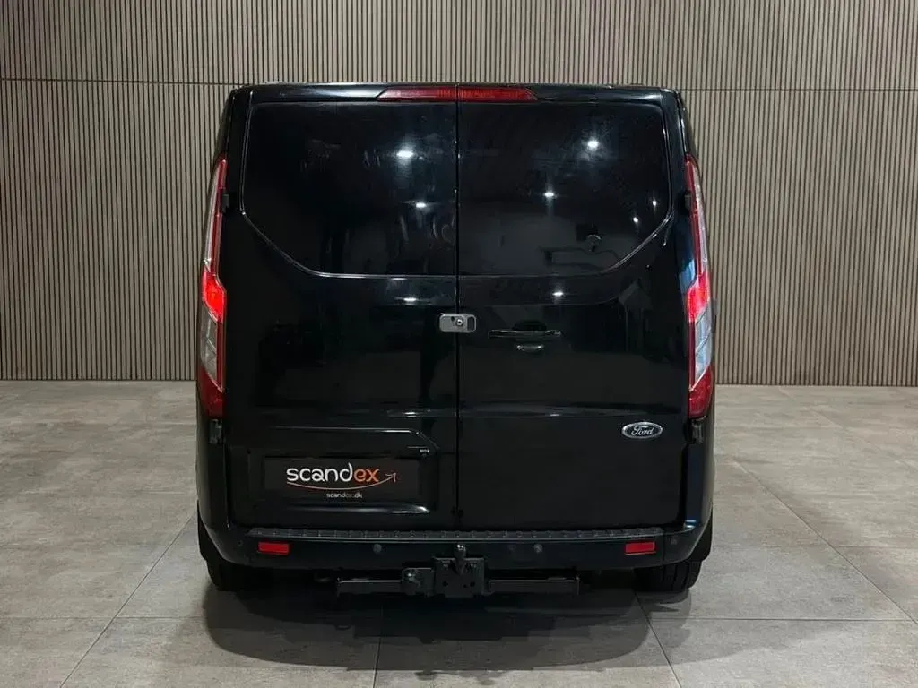 Gebraucht Ford Transit 155 PS (114 kW) 2015 Schwarz Van / Kleinbus