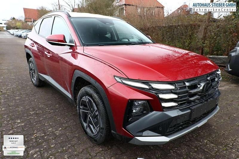Neu Hyundai Tucson Select 215 PS (158 kW) 2025 Ultimate red metallic SUV