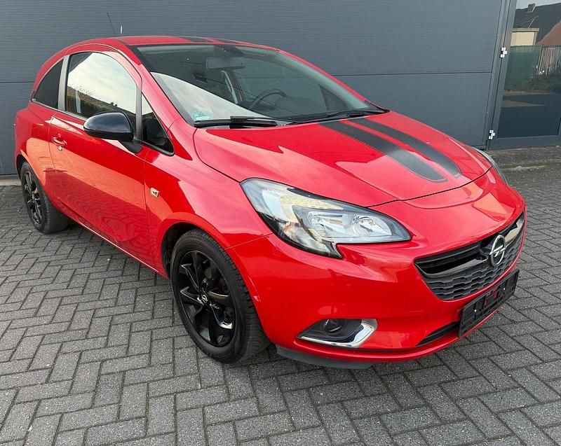 Gebraucht Opel Corsa Color Edition 90 PS (66 kW) 2017 Rot Kleinwagen