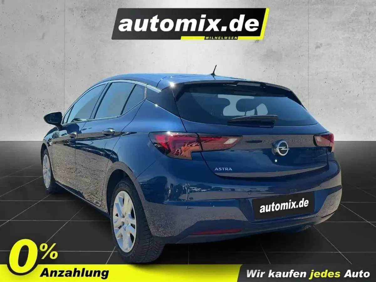 Gebraucht Opel Astra Elegance 131 PS (96 kW) 2020 Blau Limousine