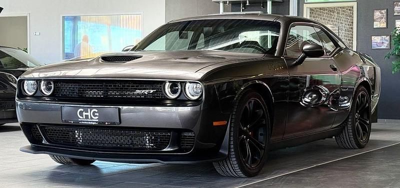 Gebraucht Dodge Challenger 377 PS (277 kW) 2021 Granite pearl coat Coupé