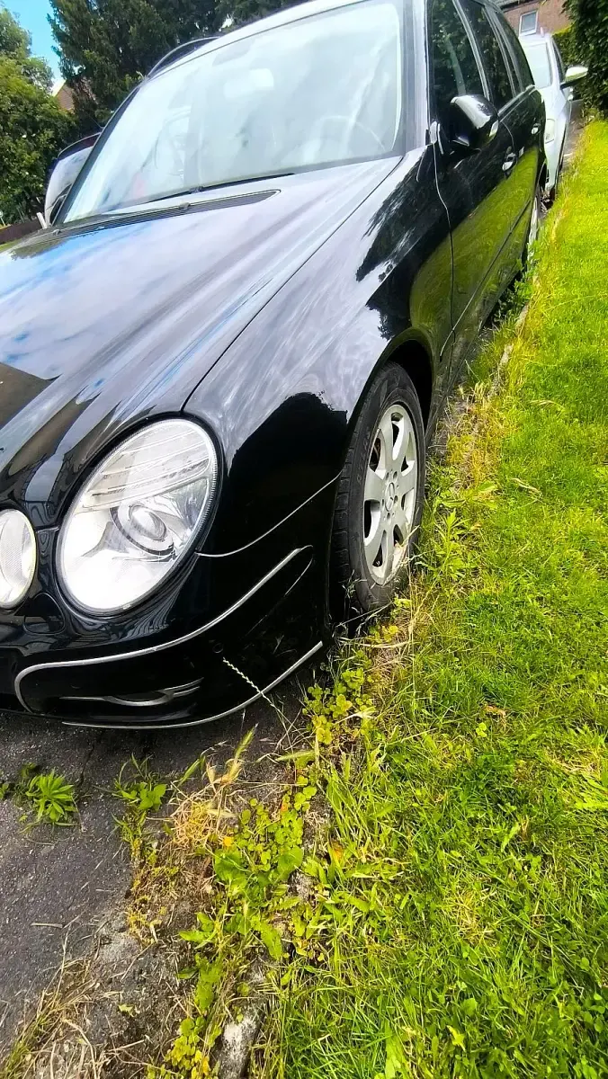 Gebraucht Mercedes E280 Avantgarde 190 PS (139 kW) 2007 Schwarz Kombi