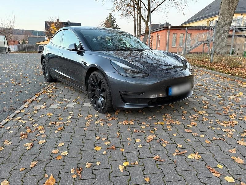 Gebraucht Tesla Model 3 Performance 377 kW (513 PS) 2022 Grau Limousine