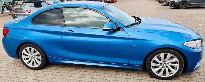 Second-hand BMW 220 M Performance 200 CP (147 kW) 2014 Albastru Coupe