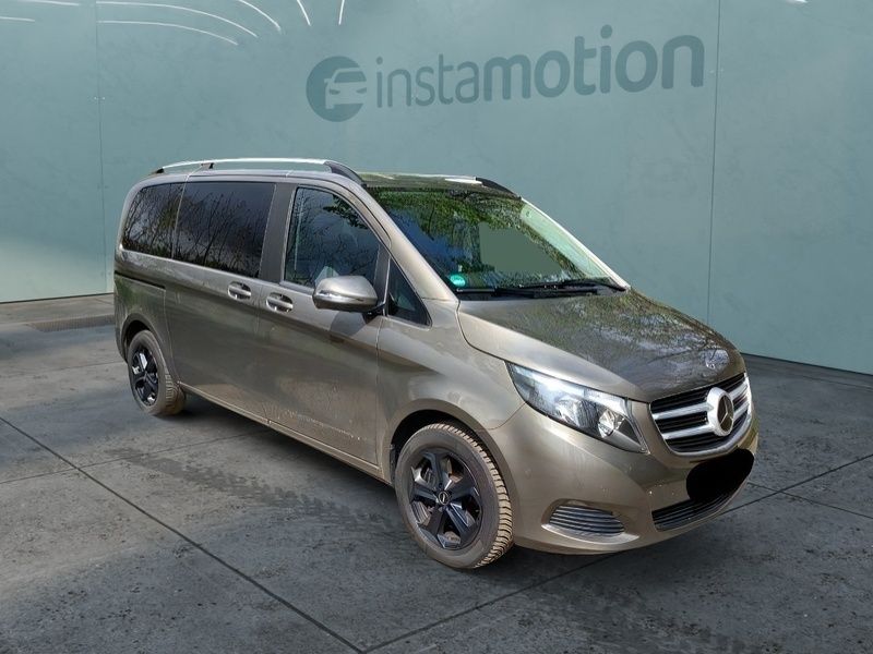 Grau Gebraucht 2018 Mercedes V250 Edition Van / Kleinbus | 44.225 € (Fairer Preis) - Bild 1/3
