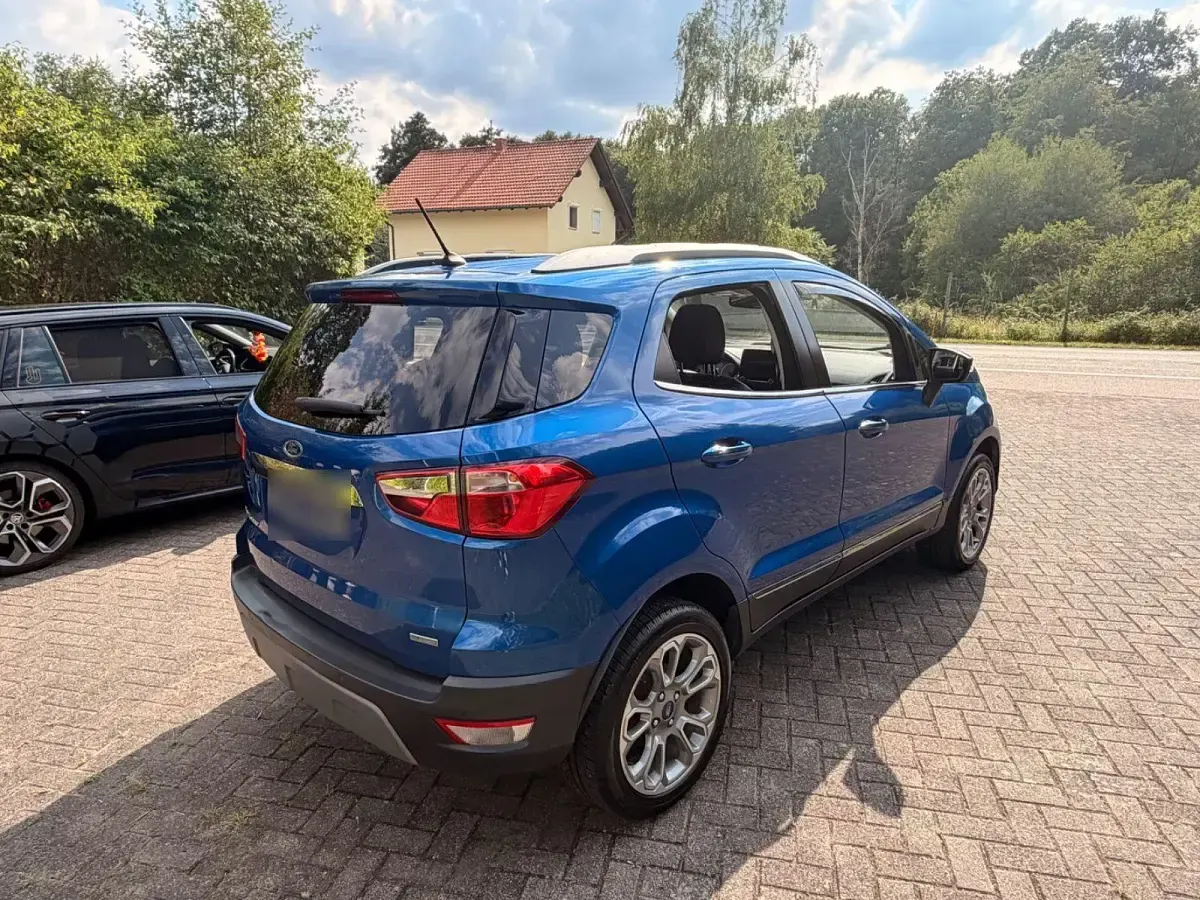 Gebraucht Ford Ecosport Titanium 125 PS (91 kW) 2018 Blau SUV