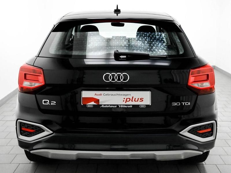 Gebraucht Audi Q2 Advanced 116 PS (85 kW) 2023 Schwarz SUV