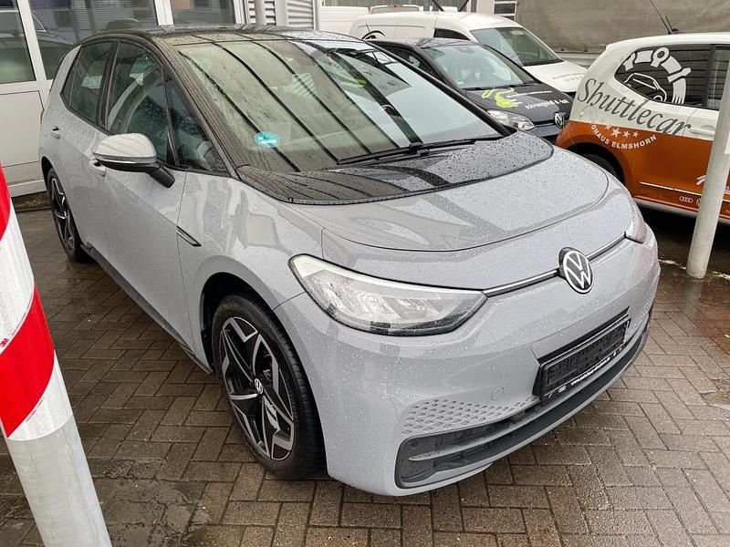 Gebraucht VW ID.3 Pro 150 kW (204 PS) 2022 Mondsteingrau Kleinwagen