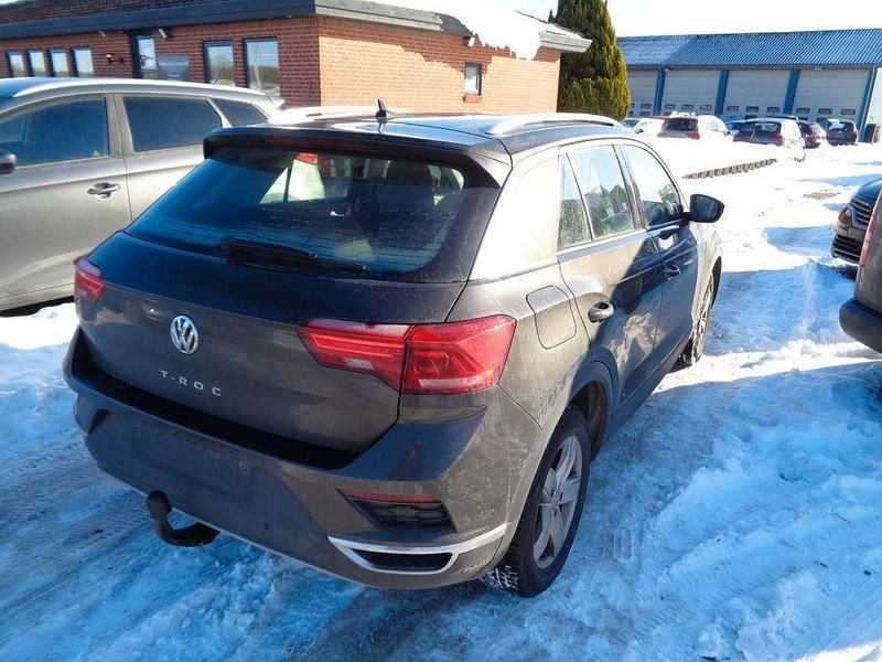 Gebraucht VW T-Roc Style 116 PS (85 kW) 2019 Grau SUV