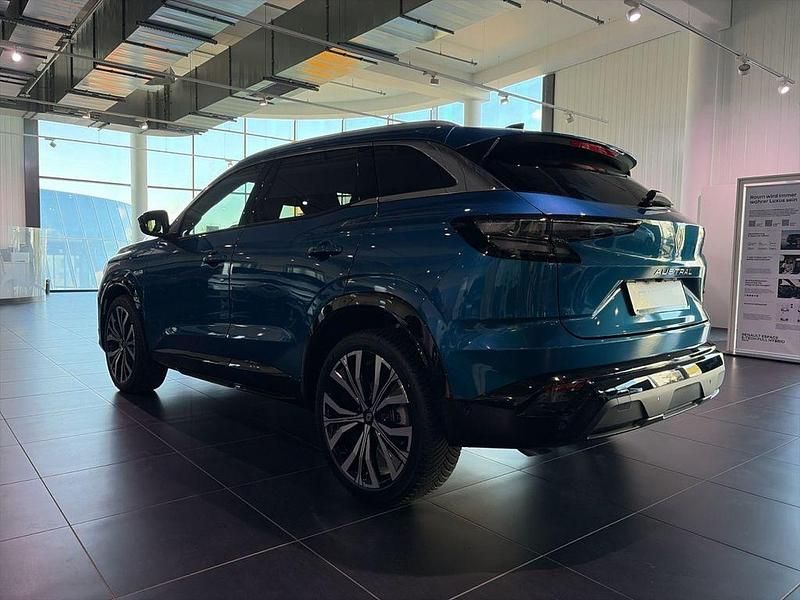 Neu Renault Austral Techno 200 PS (147 kW) 2025 Blau SUV