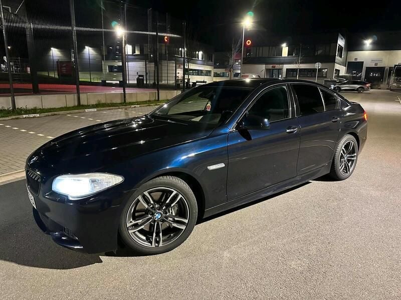 Schwarz Gebraucht 2011 BMW 535 Limousine | 9.000 € - Bild 1/4