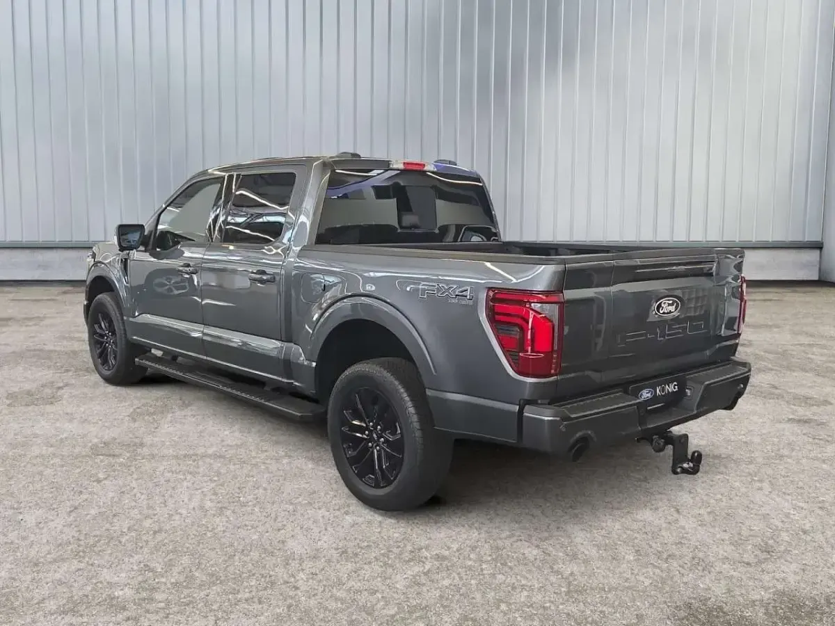 Neu Ford V8 Lariat 405 PS (297 kW) 2026 Carbonized grey (grau) SUV