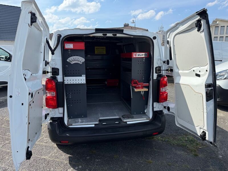 Weiß Gebraucht 2019 Opel Vivaro Edition Van | 19.999 € (Etwas zu teuer) - Bild 1/3