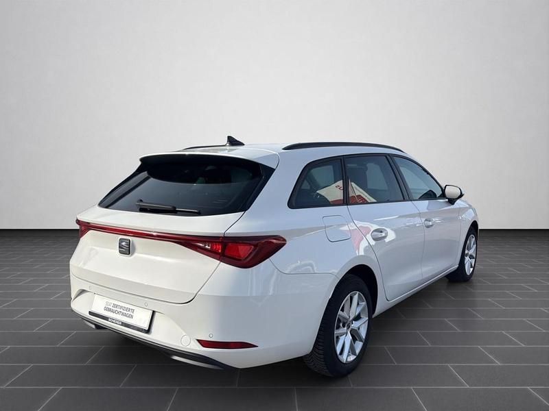 Gebraucht Seat Leon Style 150 PS (110 kW) 2024 Weiß Limousine