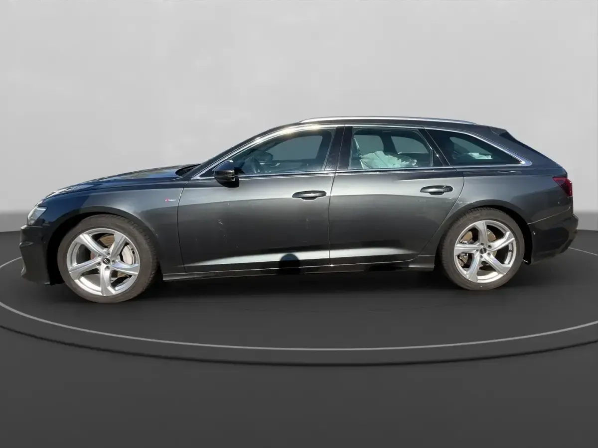 Gebraucht Audi A6 Business 286 PS (210 kW) 2022 Grau Kombi