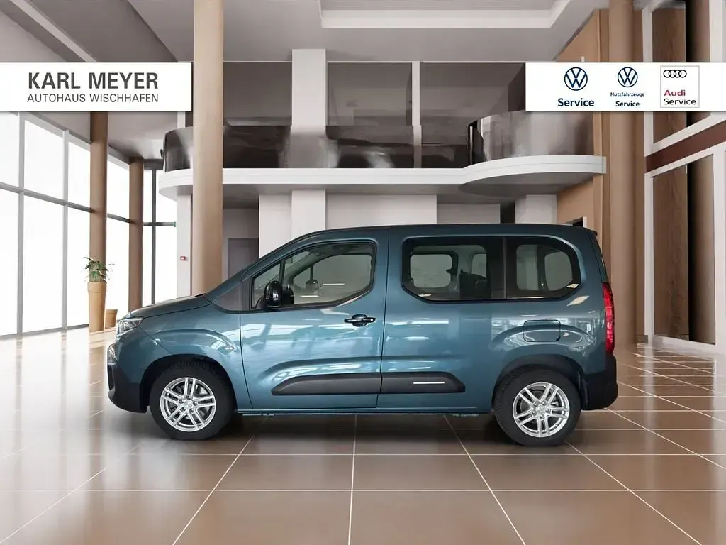Gebraucht Citroën Berlingo 102 PS (75 kW) 2025 Grau Van / Kleinbus