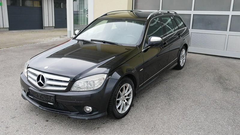Schwarz Gebraucht 2008 Mercedes C220 Avantgarde Kombi | 2.150 € (Superpreis) - Bild 1/4