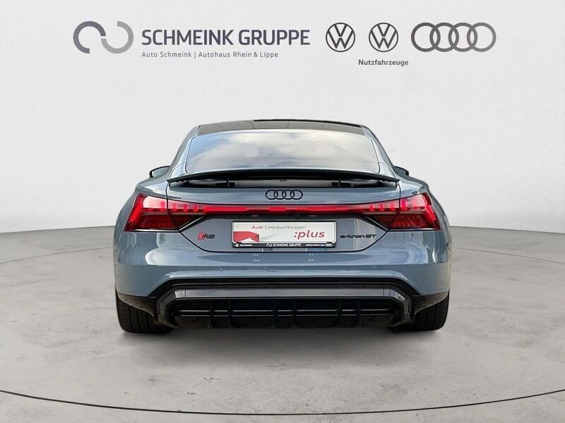 Gebraucht Audi RS e-tron GT Ambiente 439 kW (598 PS) 2021 Kemoragrau metallic Limousine