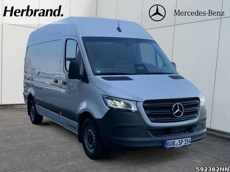 Gebraucht Mercedes Sprinter 190 PS (139 kW) 2025 Weiß Van