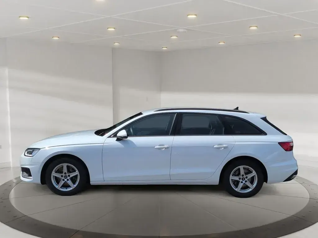 Gebraucht Audi A4 163 PS (119 kW) 2023 Ibisweiß Kombi