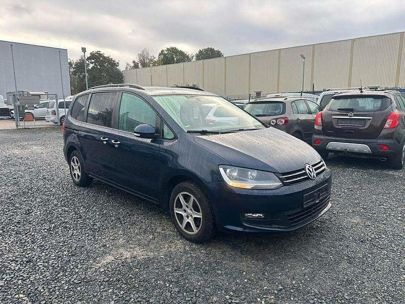 Blau Gebraucht 2011 VW Sharan Van / Kleinbus | 4.999 € (Guter Preis) - Bild 1/4