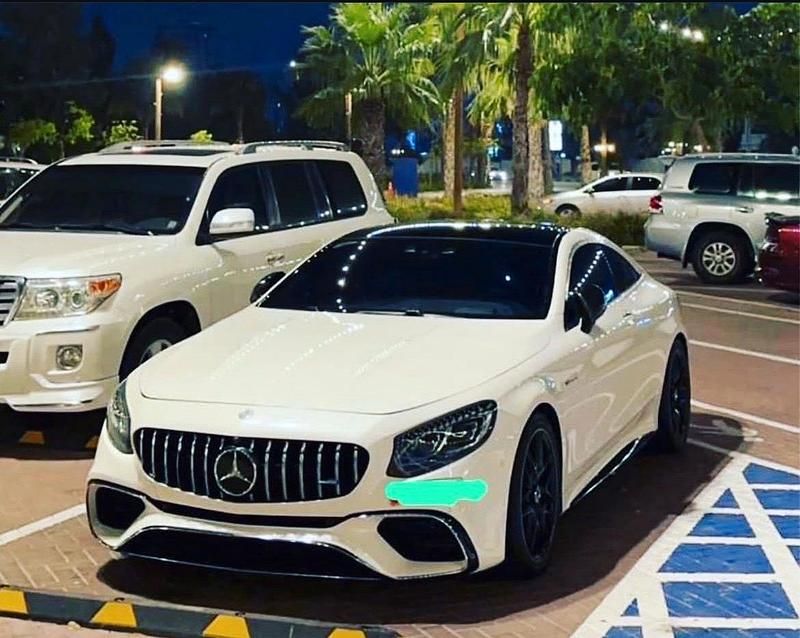 Weiß Gebraucht 2015 Mercedes S63 AMG AMG Coupé | 67.500 € (Fairer Preis) - Bild 1/4