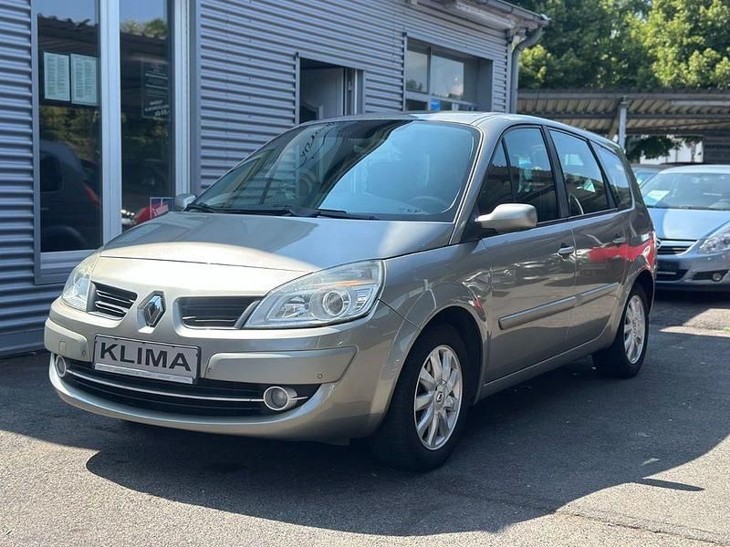 Beige Gebraucht 2006 Renault Scénic II Van / Kleinbus | 2.500 € (Etwas zu teuer) - Bild 1/4