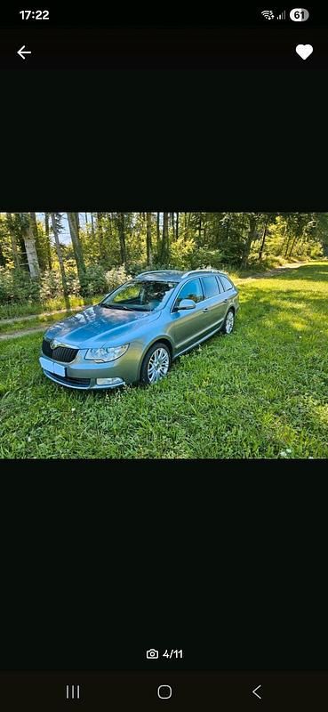 Grau Gebraucht 2011 Skoda Superb Kombi | 5.400 € (Guter Preis) - Bild 1/4
