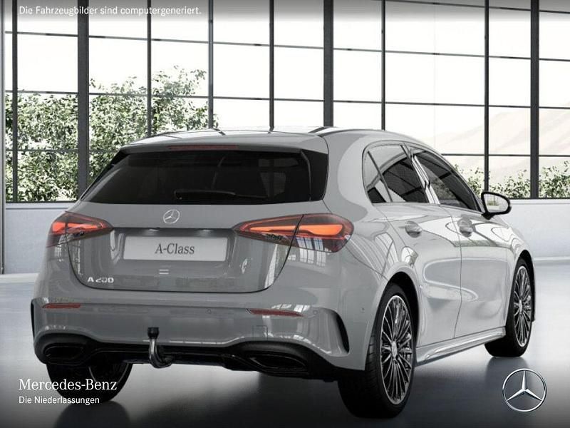 Gebraucht Mercedes A200 AMG 163 PS (119 kW) 2025 Weiß Limousine